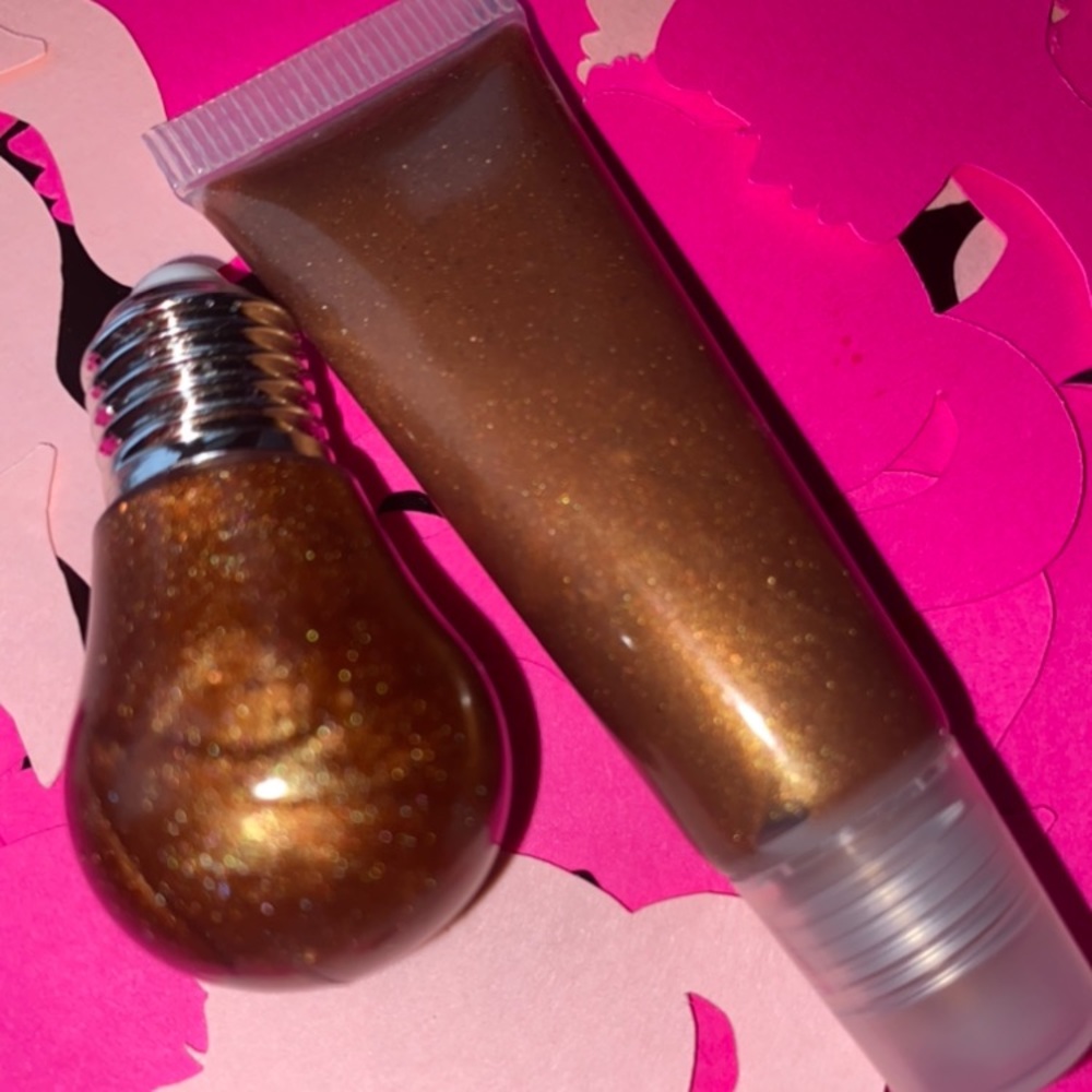 lipgloss - Picture 3 of 5